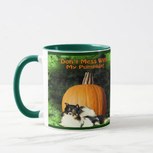 Taza Perro que protege la calabaza grande