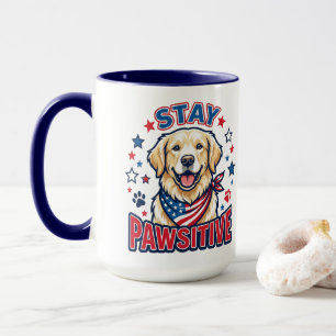 Taza Perro Retriever Dorado Patriótico "Mantén la Pata