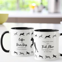 Perros de café y boxer de dos tonos Mug negro y gr