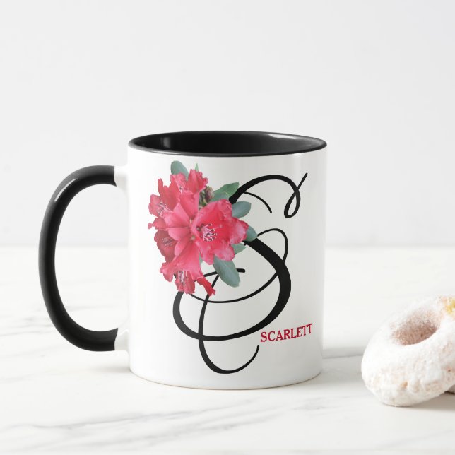 Taza Personalizable Scarlett nombre bonito floral diver (Con donut)