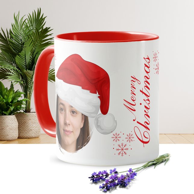 Taza personalizada con foto de sombrero de Santa | (Subido por el creador)
