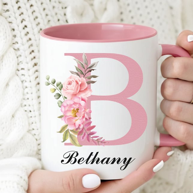 Taza personalizada de flores silvestres como regal (Personalized Pink Monogram Mug Mother’s Day Gift, Floral Initial Coffee Mug Gift for Mom or Grandma)