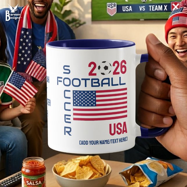 Taza PERSONALIZADO de fútbol de EE. UU. 2026 CUALQUIER  (Patriotic USA SOCCER 2026 flag mug for World soccer fans. Customizable name, year and text.)