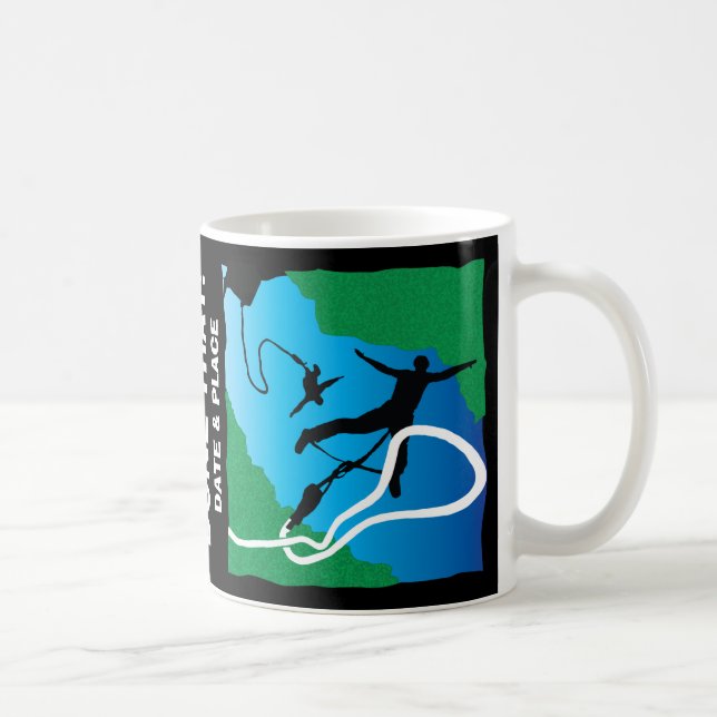 Taza Personalizar: Diseño gráfico intrépido del salto (Derecha)