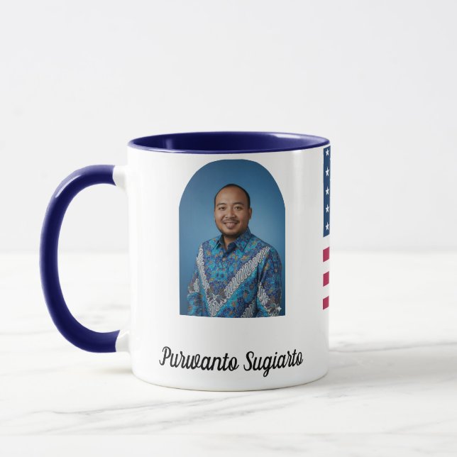 Taza Personalized Honor To Serve The Country Hero Mug (Izquierda)