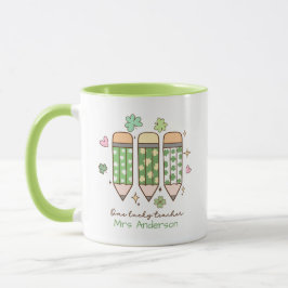 Taza Personalized One Lucky Teacher Retro Pencil