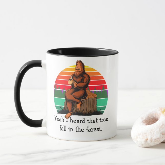 Taza Pie grande Sí, oí que el árbol caía en el bosque (Con donut)