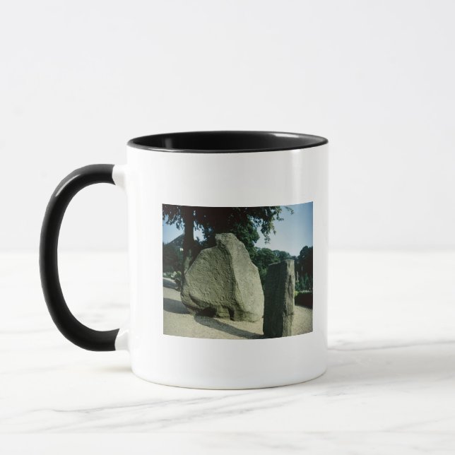 Taza Piedras de la runa de Viking (Izquierda)
