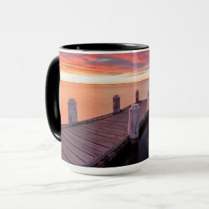 Taza Pier en el lago Illawarra