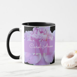 Taza Pink Peony Purple Monograma Floral Negro