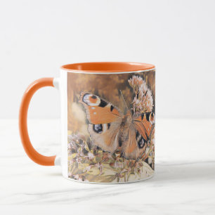 Taza Pintura de una naranja y una mariposa negra en flo