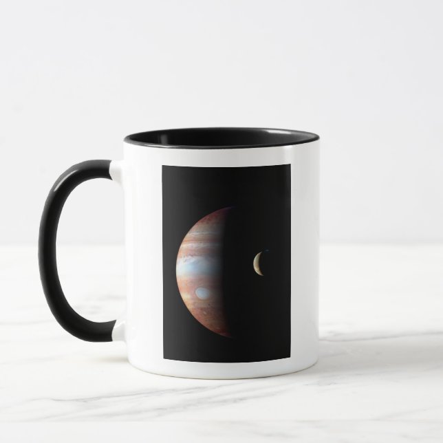 Taza Planeta gigante del gas Júpiter y luna galileña Io (Izquierda)