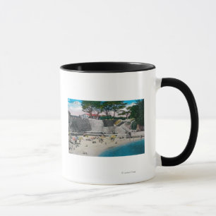 Taza Playa de baño en la arboleda pacífica