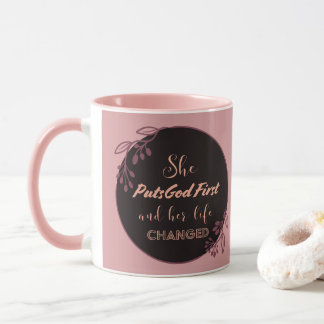 Taza Pone a Dios primero en Inspirador el tazón rosado