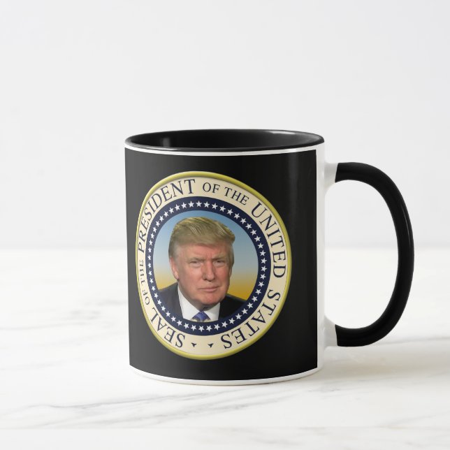 Taza Presidente Trump Photo Presidential Seal (Derecha)
