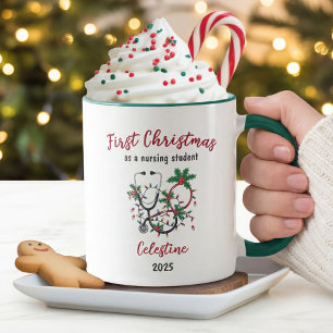 Taza Primera Navidad moderna como estudiante de enferme