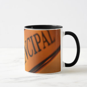 Taza principal