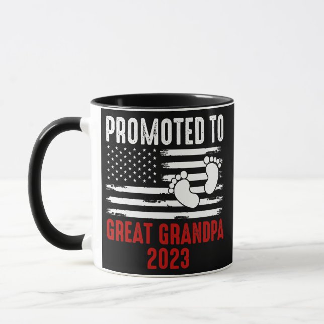 Taza Promoted To Great Grandpa 2023 Soon To Be (Izquierda)