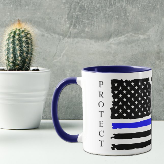Taza Proteger y servir la delgada línea azul (Subido por el creador)