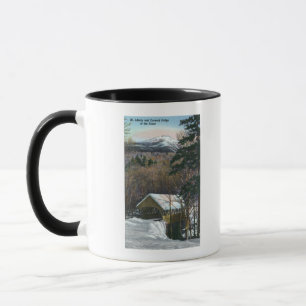 Taza Puente cubierto en flume en invierno