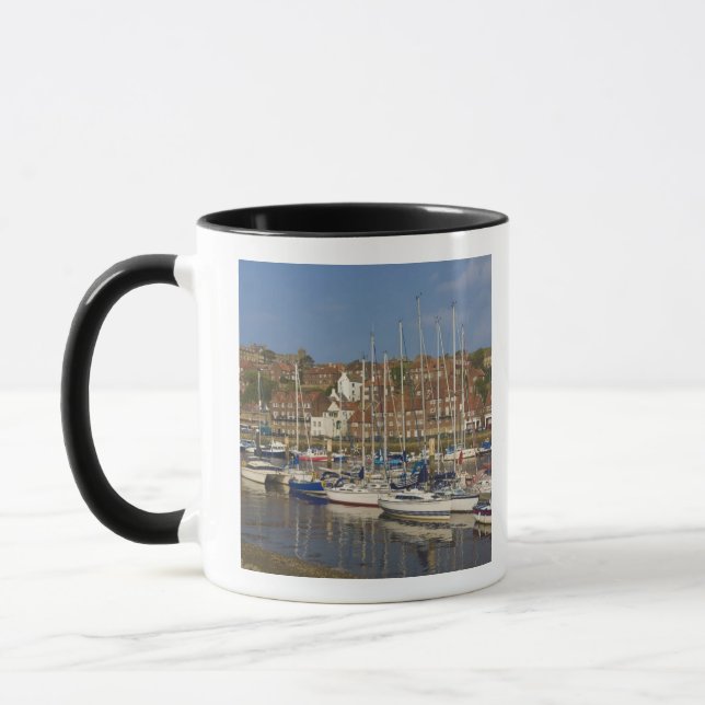 Taza Puerto, Whitby, North Yorkshire, Inglaterra (Izquierda)