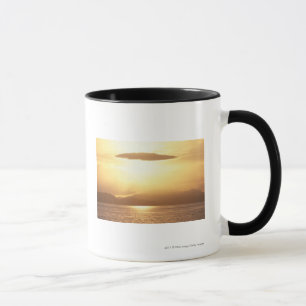 Taza Puesta del sol del océano