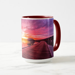 Taza Puesta del sol en centro turístico de los chalets