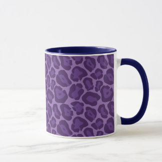 Taza púrpura femenina del modelo del leopardo