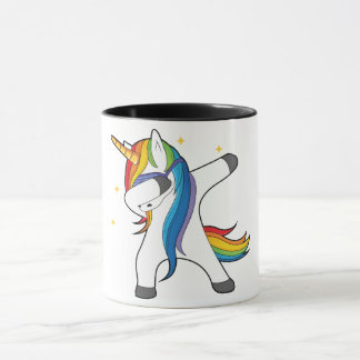 Taza que frota del unicornio lindo único