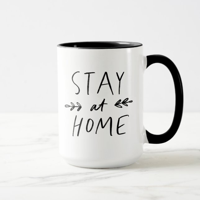Taza Quédate en casa| Fuente dibujada a mano (Derecha)