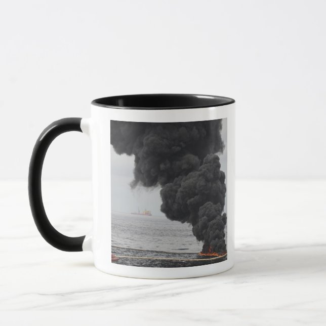 Taza Quemaduras de petróleo concentrado reunidas (Izquierda)