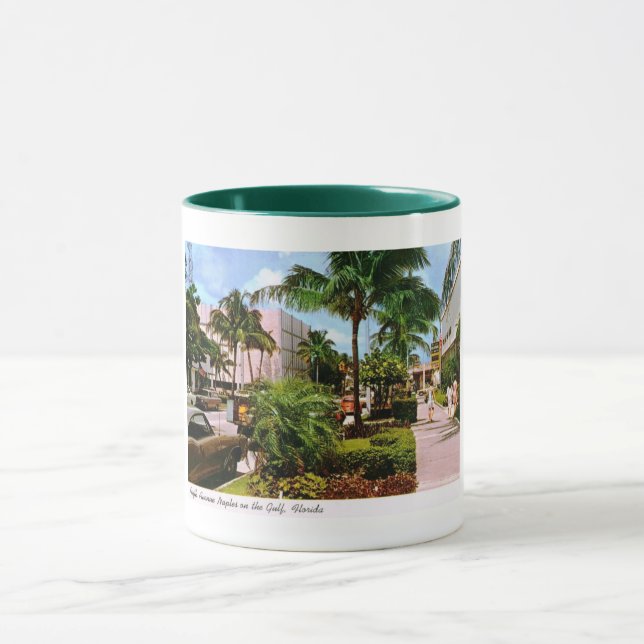 Taza Quinta Avenida. Compras, Nápoles, Florida Vintage (Centro)