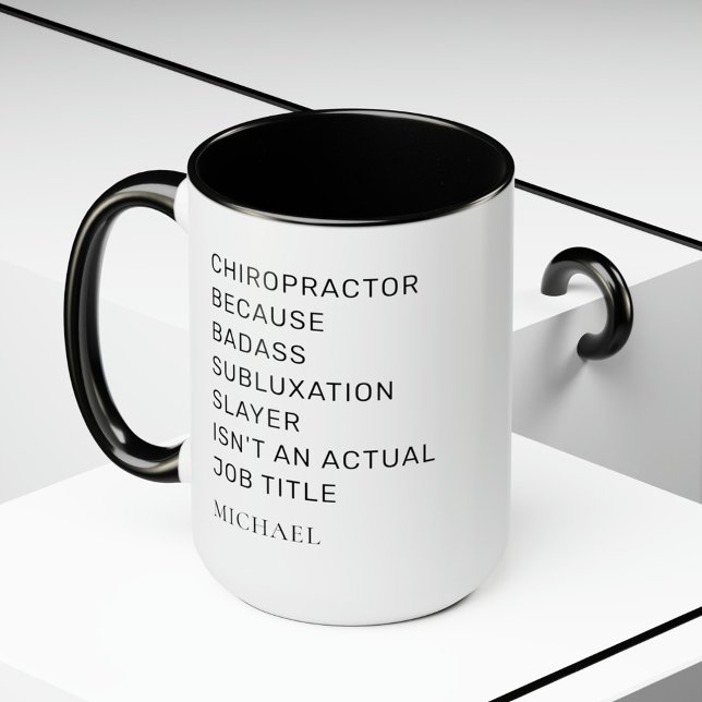Taza Quiropráctico porque obrero de capa de subluxación (Chiropractor Spine Expert Black White Accent Coffee Mug)