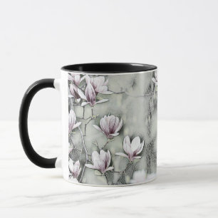 Taza Rama de magnolia rosa dibujando fondo negro gris