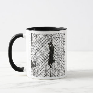 Taza reclutas que completan un obstáculo