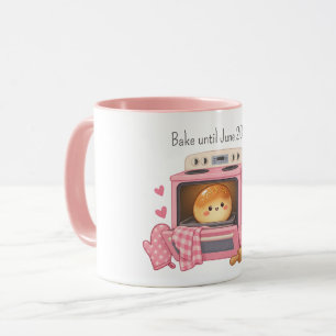 Taza Regalo de anuncio de bebé niña con bun en el horno