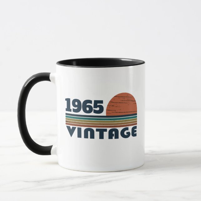 Taza Regalos de cumpleaños 60 vintage personalizados (Izquierda)