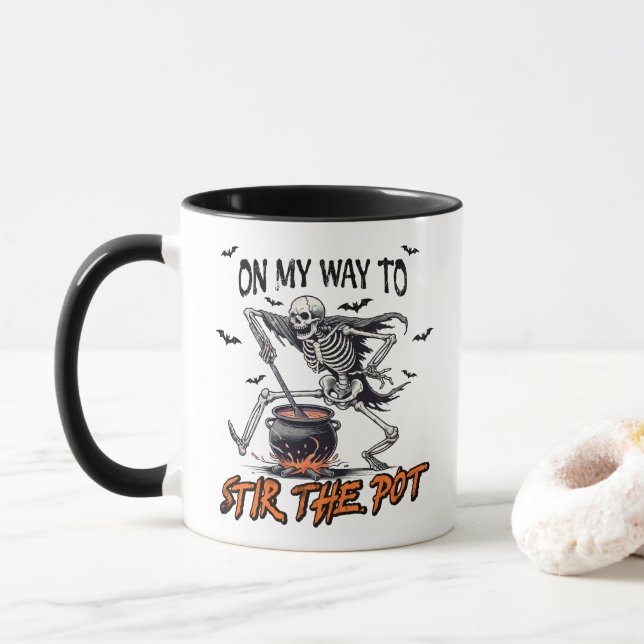 Taza "Remover la olla" Sombrío esqueleto y caldero (Con donut)