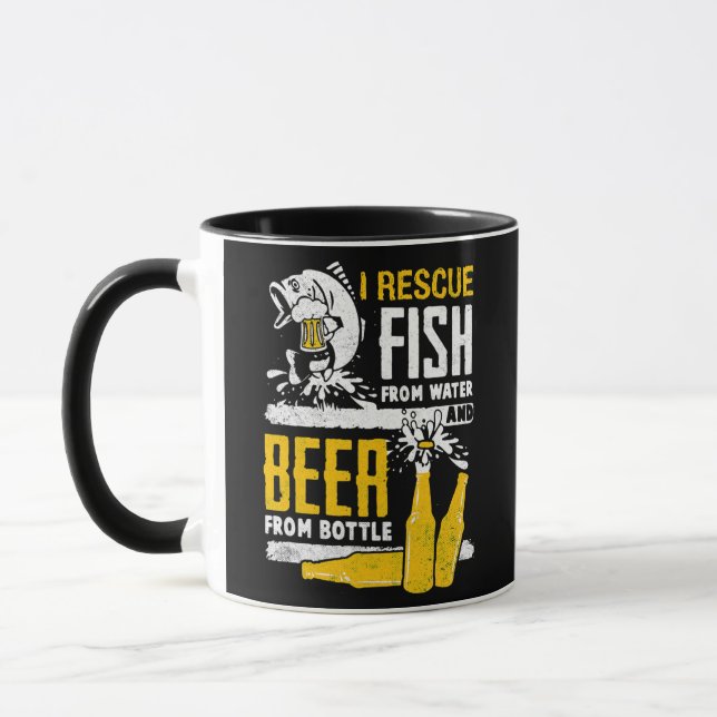Taza Rescato El Pescado Del Agua Y La Cerveza De La Bot (Izquierda)