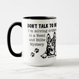 Taza Resolver crímenes con Reed y Billie