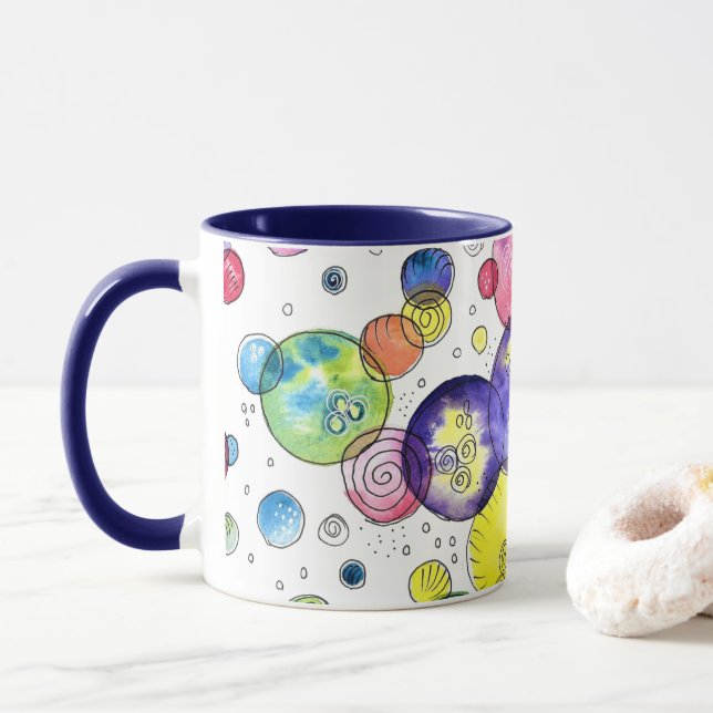 Taza Resumen de los círculos de acuarela coloridos (Con donut)