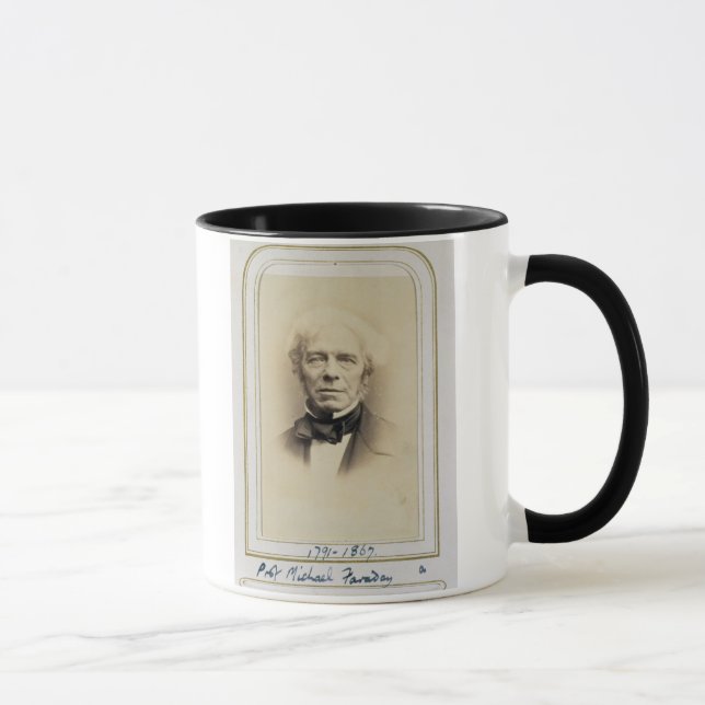 Taza Retrato de Michael Faraday (1791-1867) (albumen p (Derecha)