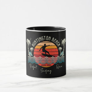 Taza Retro Huntington Beach Surfing