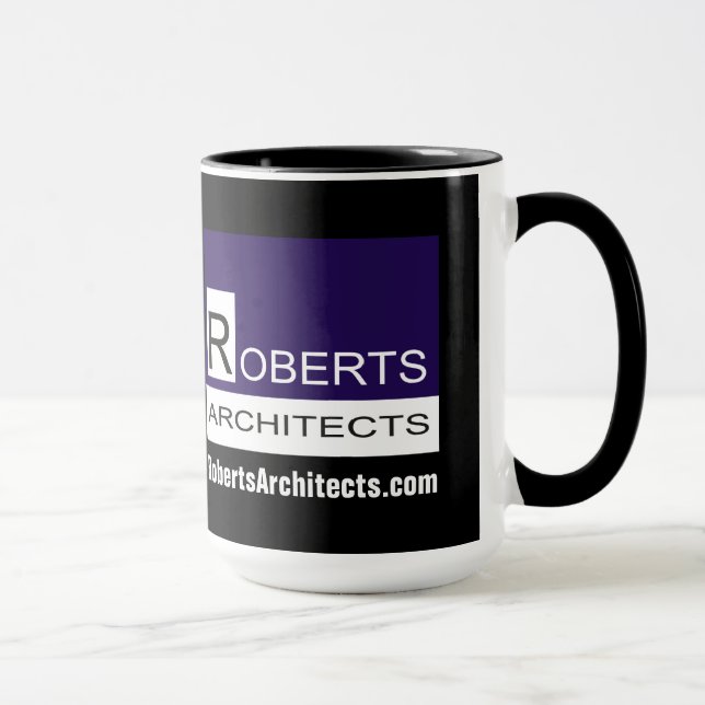 Taza Roberts Architects (Derecha)