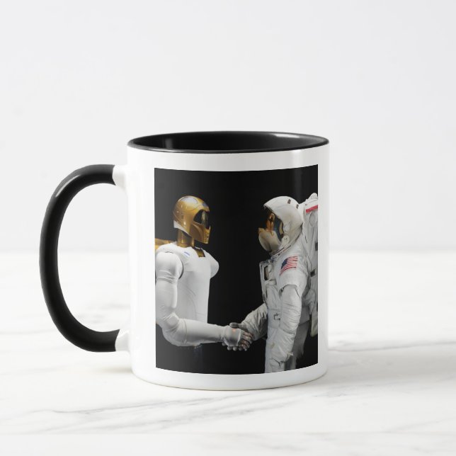 Taza Robonaut 2, un astronauta hel 4 humanoide dexteros (Izquierda)