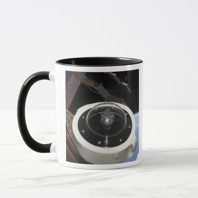 Taza Roca lunar 3 (Izquierda)