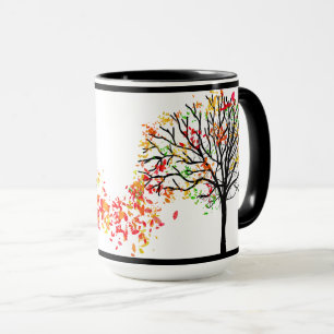 Taza Rojo, naranja, hojas caídas amarillas, árbol negro