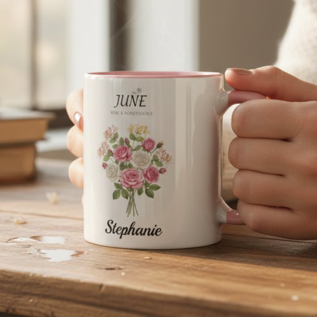 Taza Romantic Rose Bouquet – June Birth Month (Cozy Rose & Honeysuckle – June Birthday Mug)