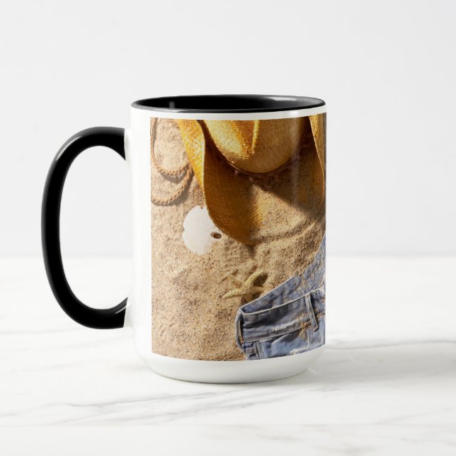 Taza Ropa dejada detrás en la playa (Izquierda)