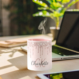 Taza Rosa de las iniciales de los monogramas de goteo r